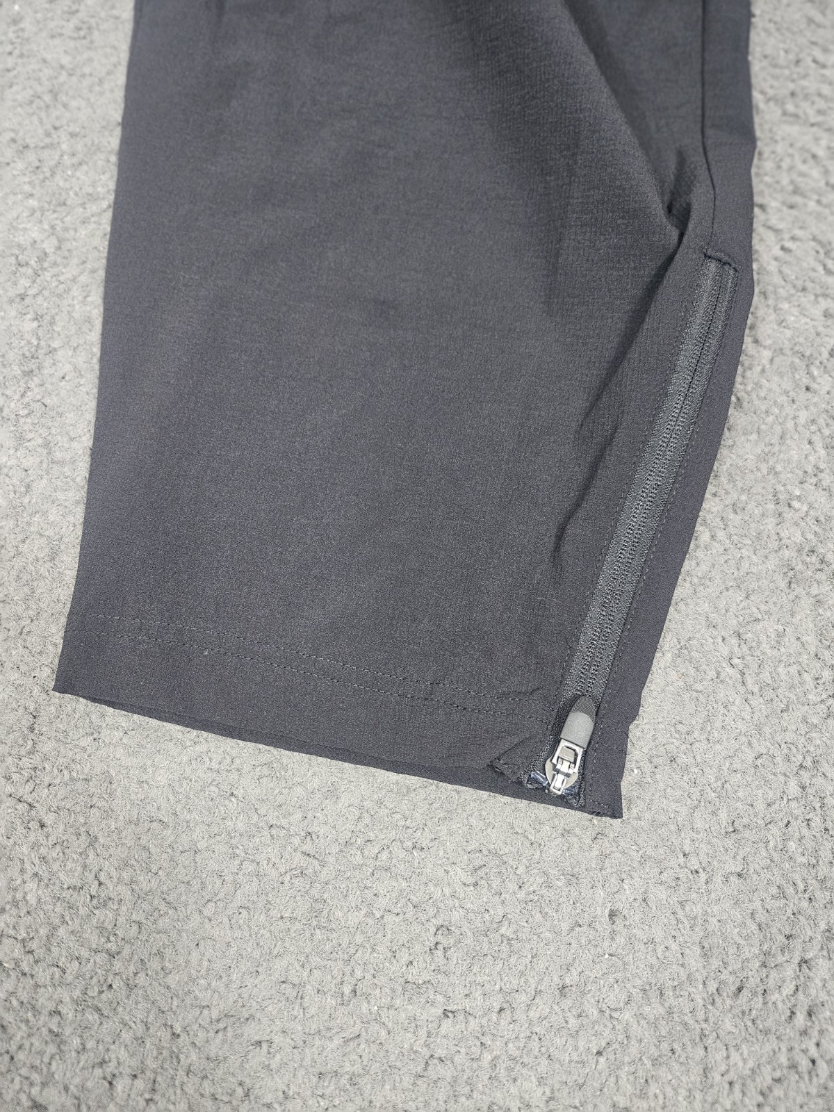 Men’s Jogger Pants 48X28 4XB Tek Gear Black Nylon Spandex Stretch Pull On