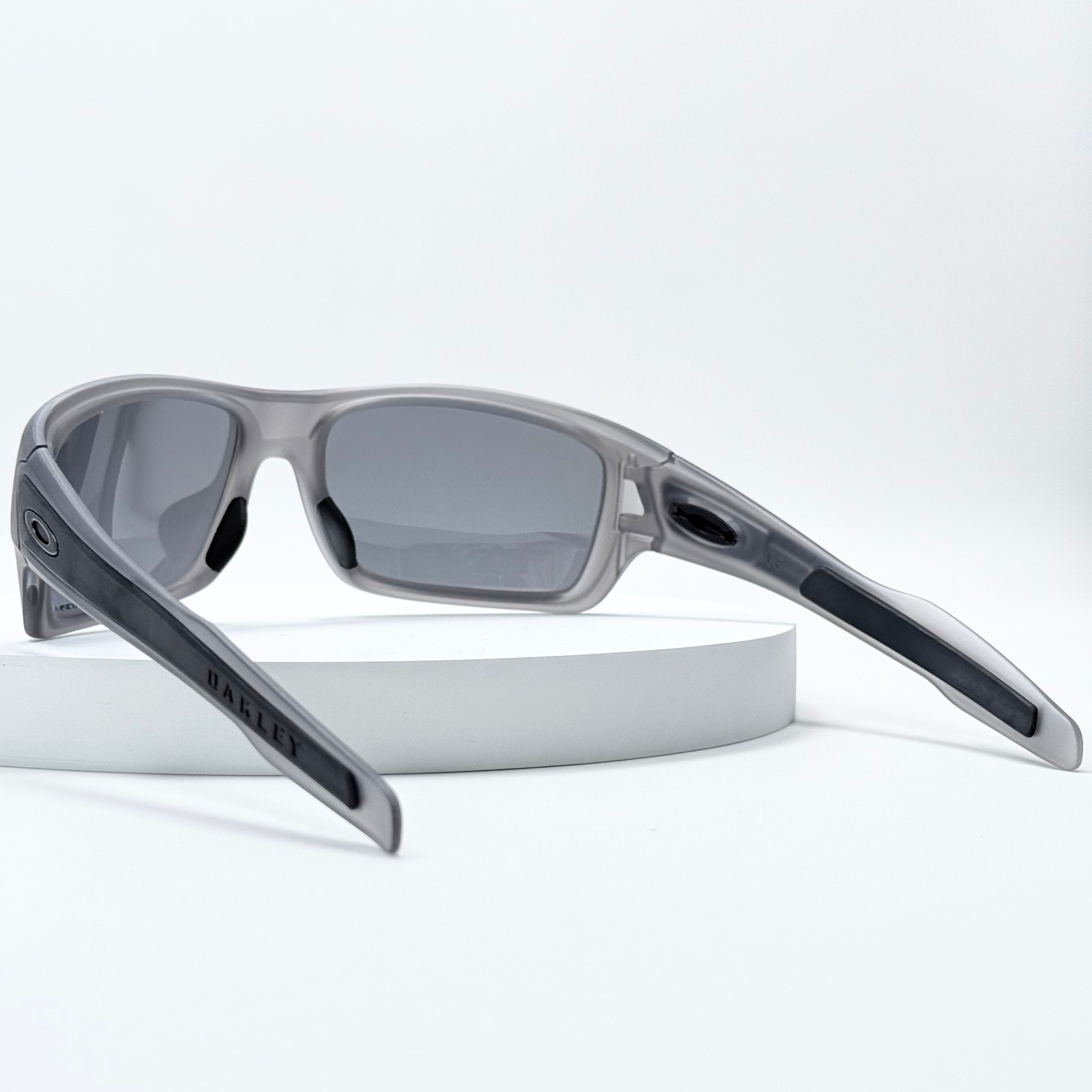 Oakley Turbine OO9263 Transparent Gray Frame Gray Polarized Sunglasses