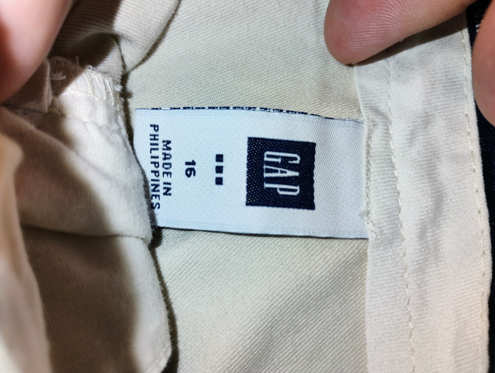 Old Navy Tan Shorts Size 16 100% Cotton RN#54023 35-38″ Waist Returns accepted