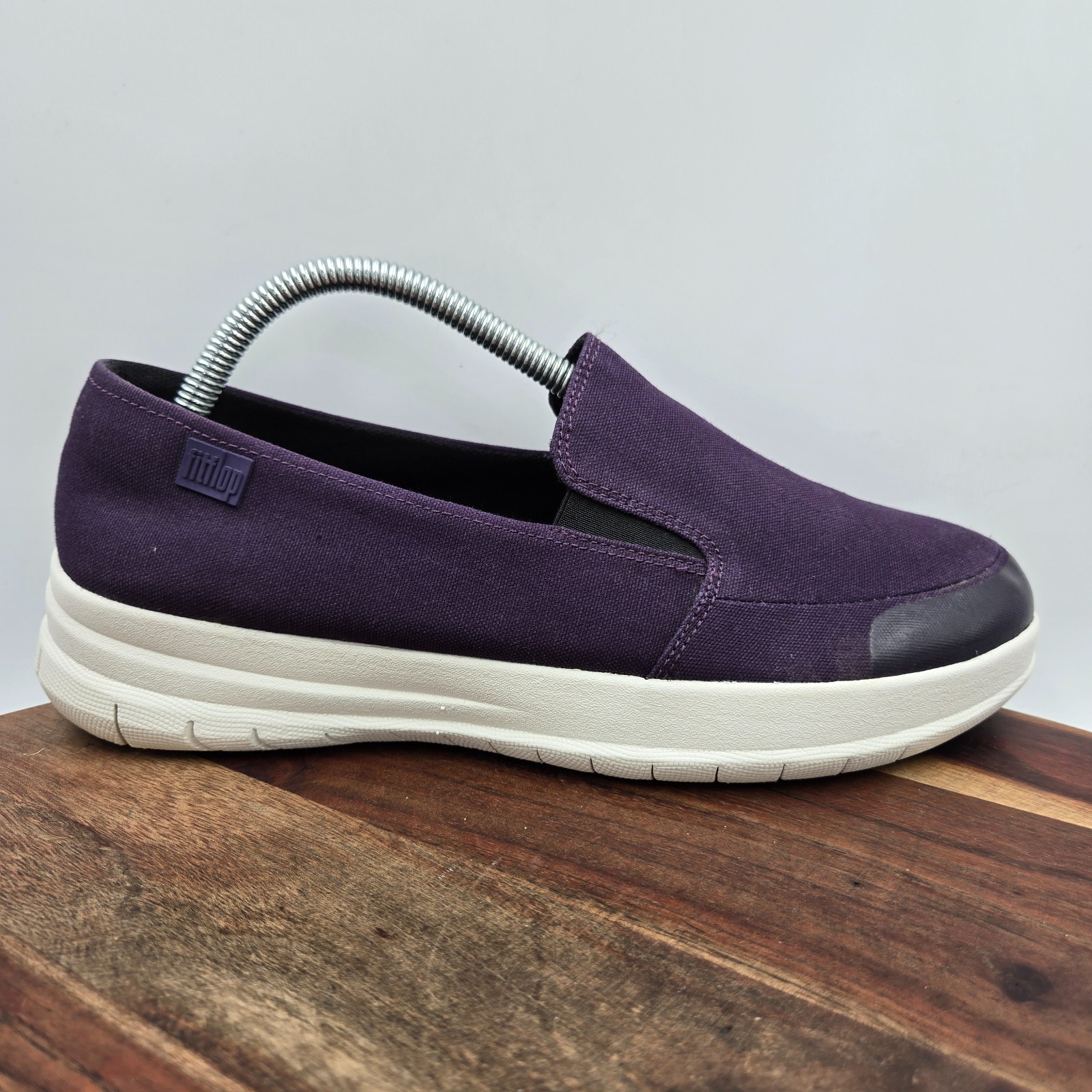 FitFlop Sporty Pop Skate Shoes Women’s 8.5 Purple White Comfort Slip On Sneakers