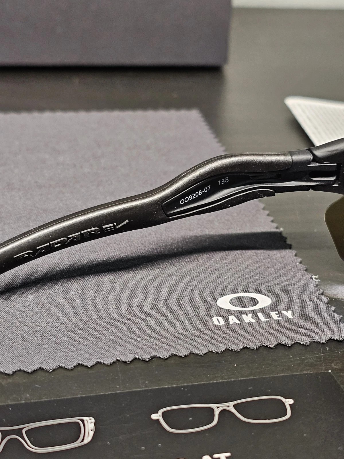 Oakley Radar EV Path Prizm, Sapphire Blue Lens Polarized Black Frame OO9208-07