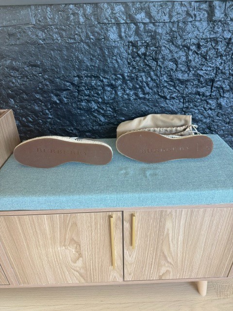 Burberry Shoes Mens US 13