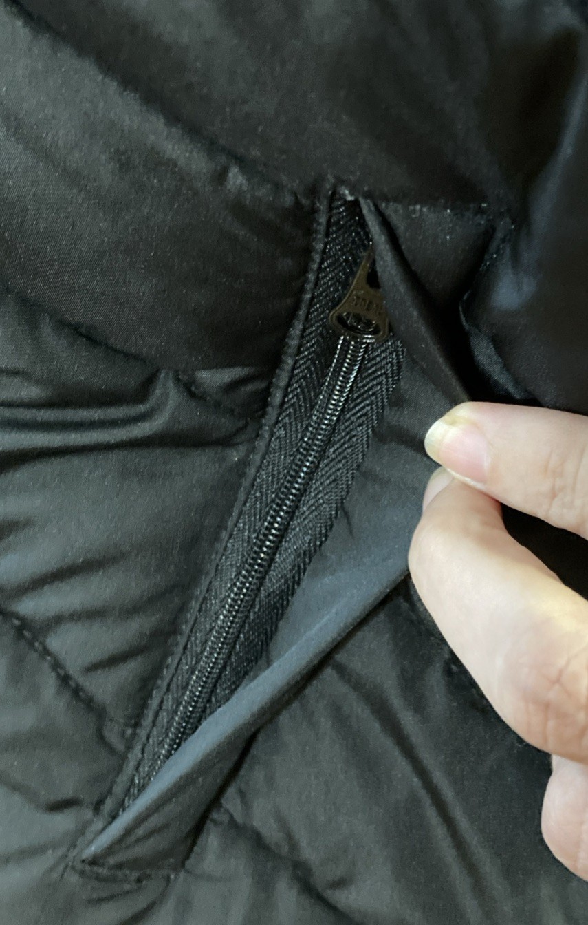 GAP Womens Puffer Vest Jacket Sz XS New Black Quilted Insulated Pockets Outdoor