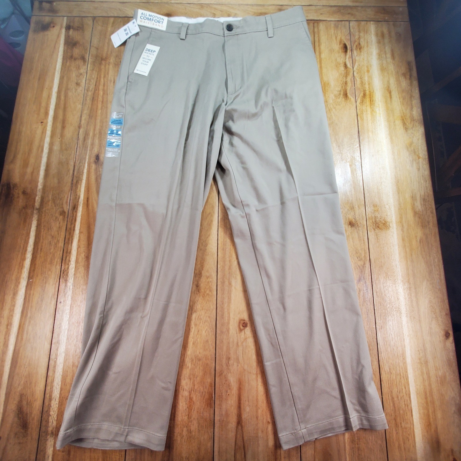 New Dockers Easy Khaki Pants Mens 36×30 Tan Classic Fit Stretch Performance NEW