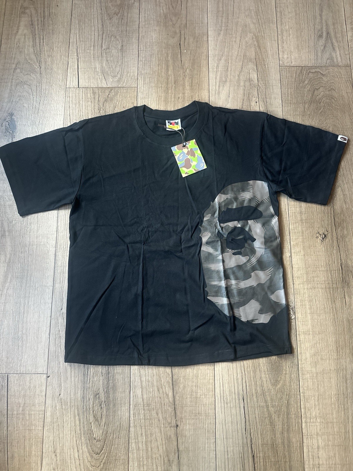 A Bathing Ape BAPE Men’s L Black Short Sleeve Crew Neck Ape Head Graphic Tee
