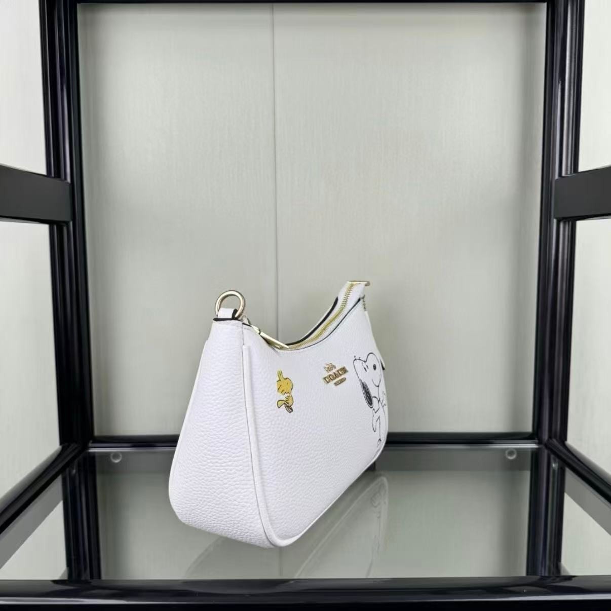 COACH x PEANUTS Teri Shoulder Bag Snoopy Chalk Multi CBJ76 Outlet Free Shipping