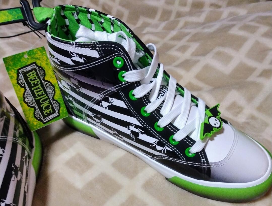 Women’s Beetlejuice Shoes – Ground Up Women’s Size 7 1/2 NEW It’s Show Time!