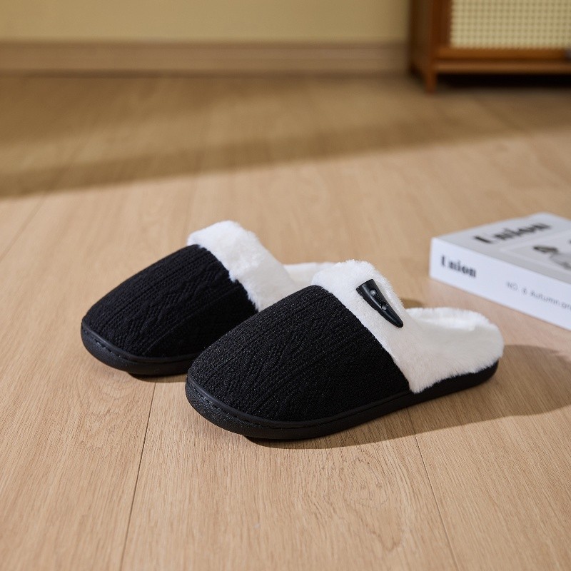 Women’s Plush Fleece-Lined Warm Cotton Slippers Cozy Non-Slip Indoor House Shoes