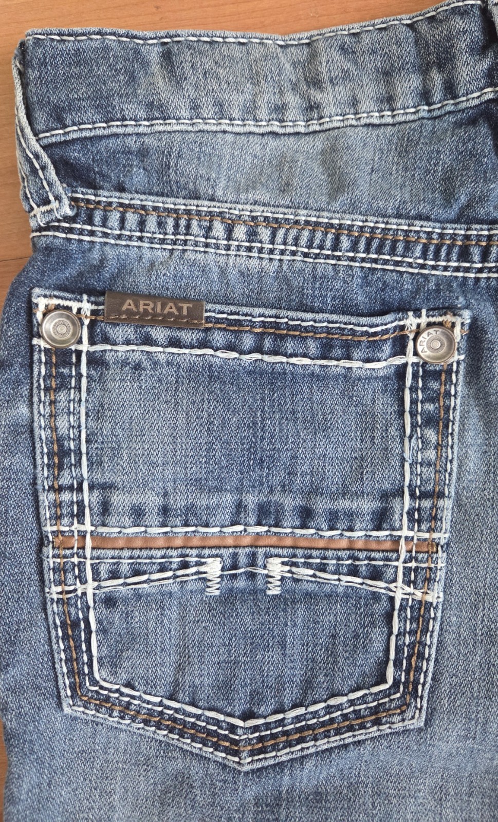 Ariat, Boys Size 14, B4 Relaxed Coltrane Boot Cut Jean in Durango, EUC
