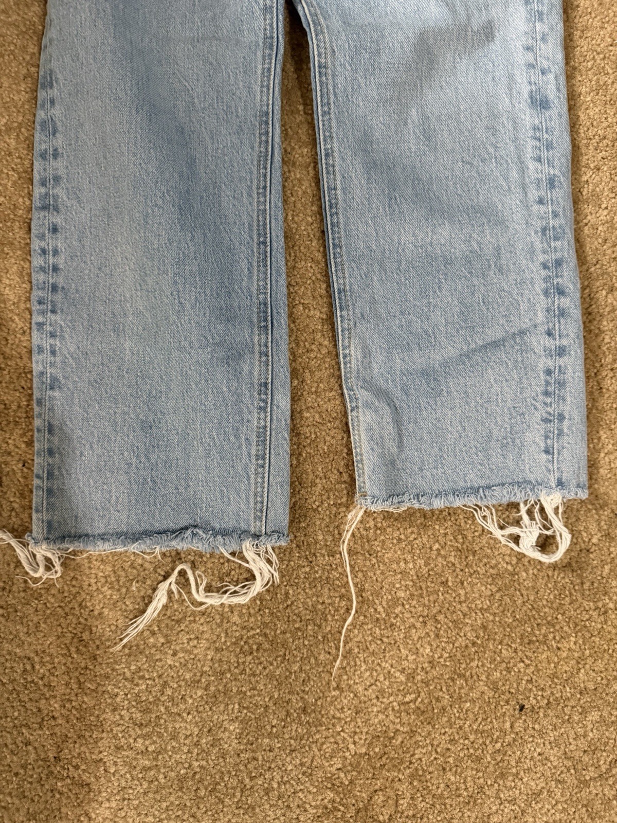 Women’s Top Shop Light Wash Denim Jeans W/ Raw Hem W24 L32 Excellent Denim
