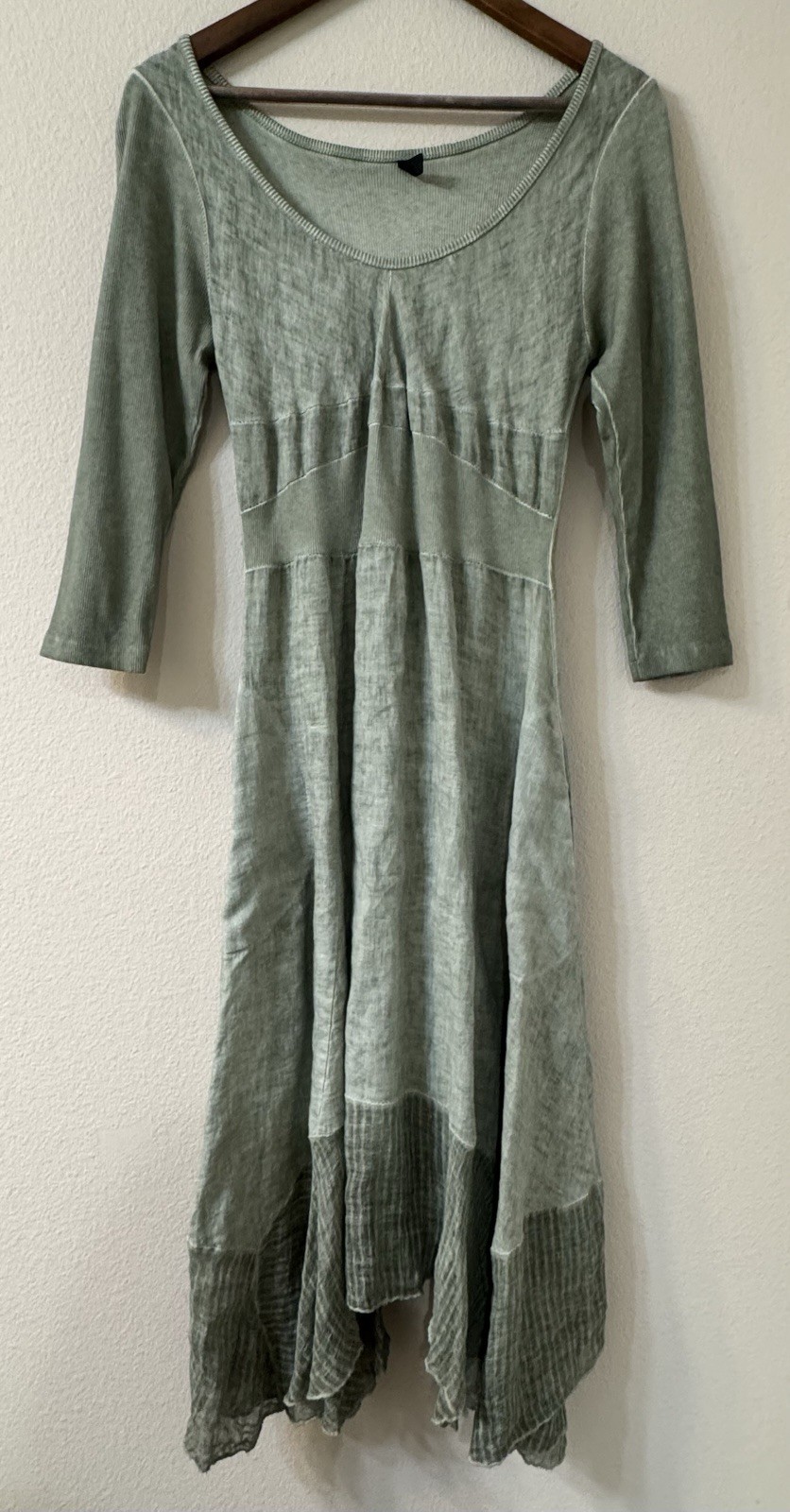 Inizio Women’s M Linen Midi Dress Green 3/4 Sleeve Handkerchief Hem Lagonlook