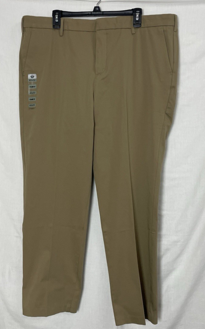 Dockers City Tech Khaki Trousers Straight Fit Size 40 X 32 Smart 360 Pants