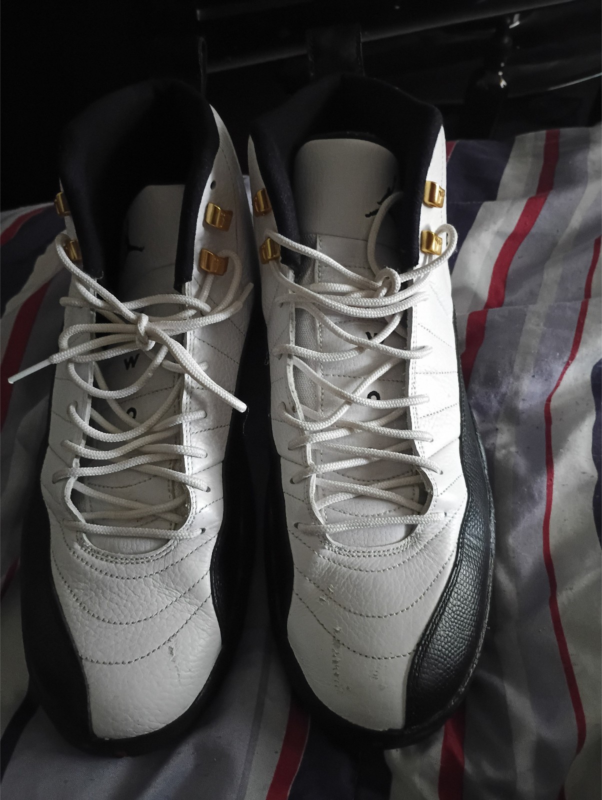 Size 12 – Air Jordan 12 Reto black and white