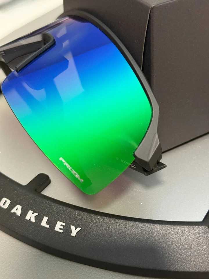 NEW Oakley SUTRO LITE Matte Black PRIZM Lens Sunglass OO9463