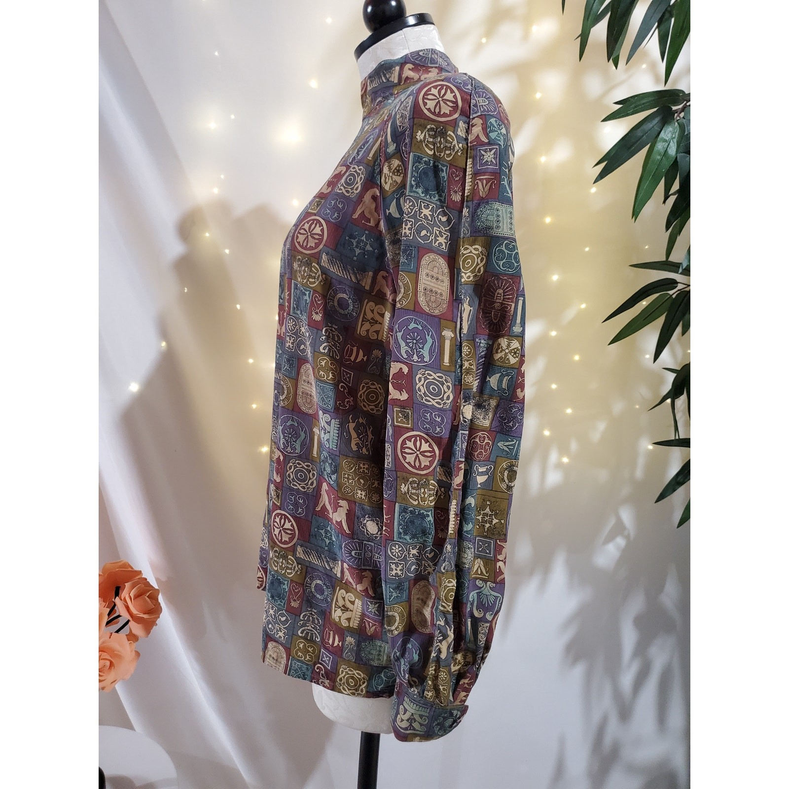Silks VTG 80s 90s Egyptian Hieroglyph Long Sleeve Mock Blouse Womens Size M Top