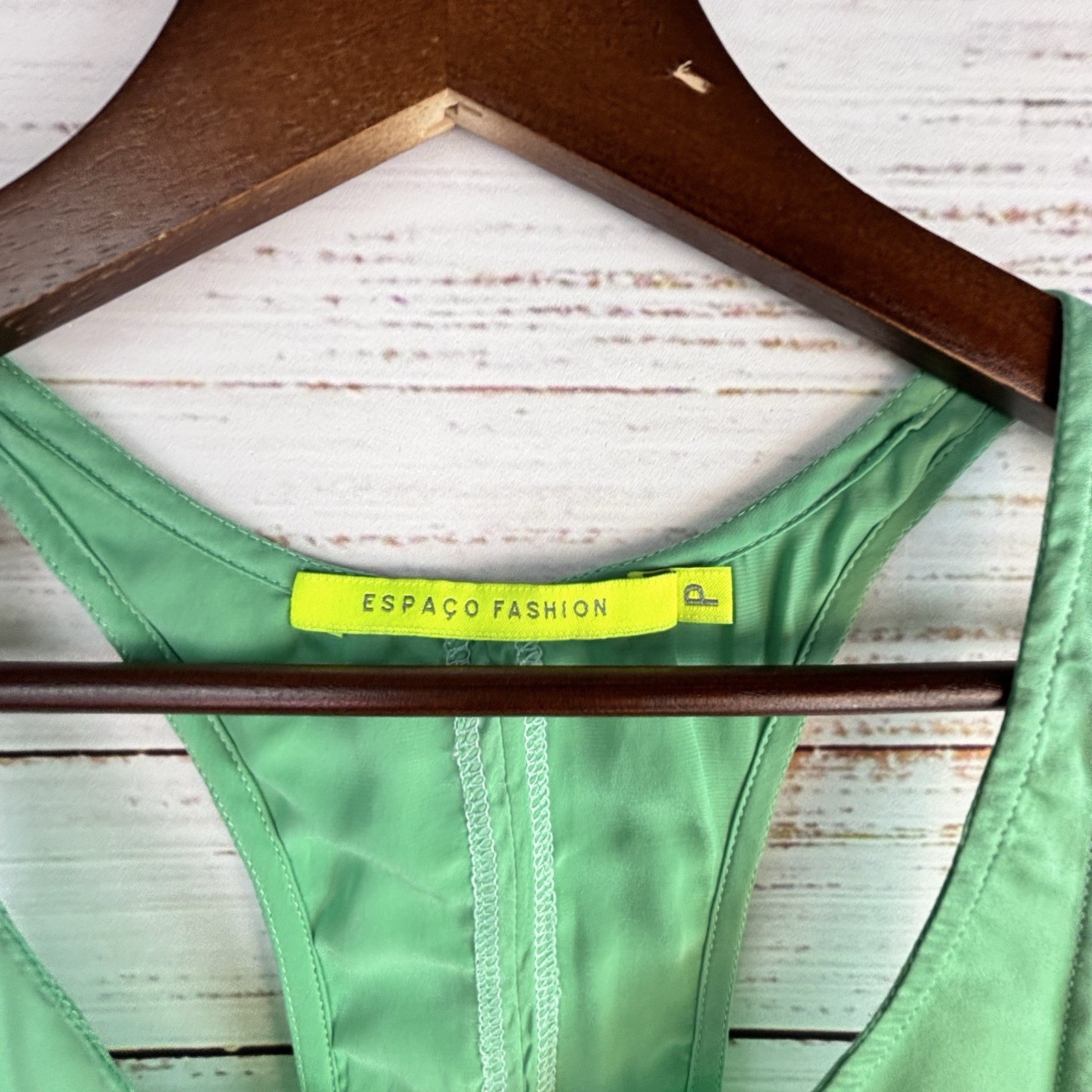 Espaco Green Tank Top S Trapeze Silky Minimalist Boho Racer Back Avant Garde