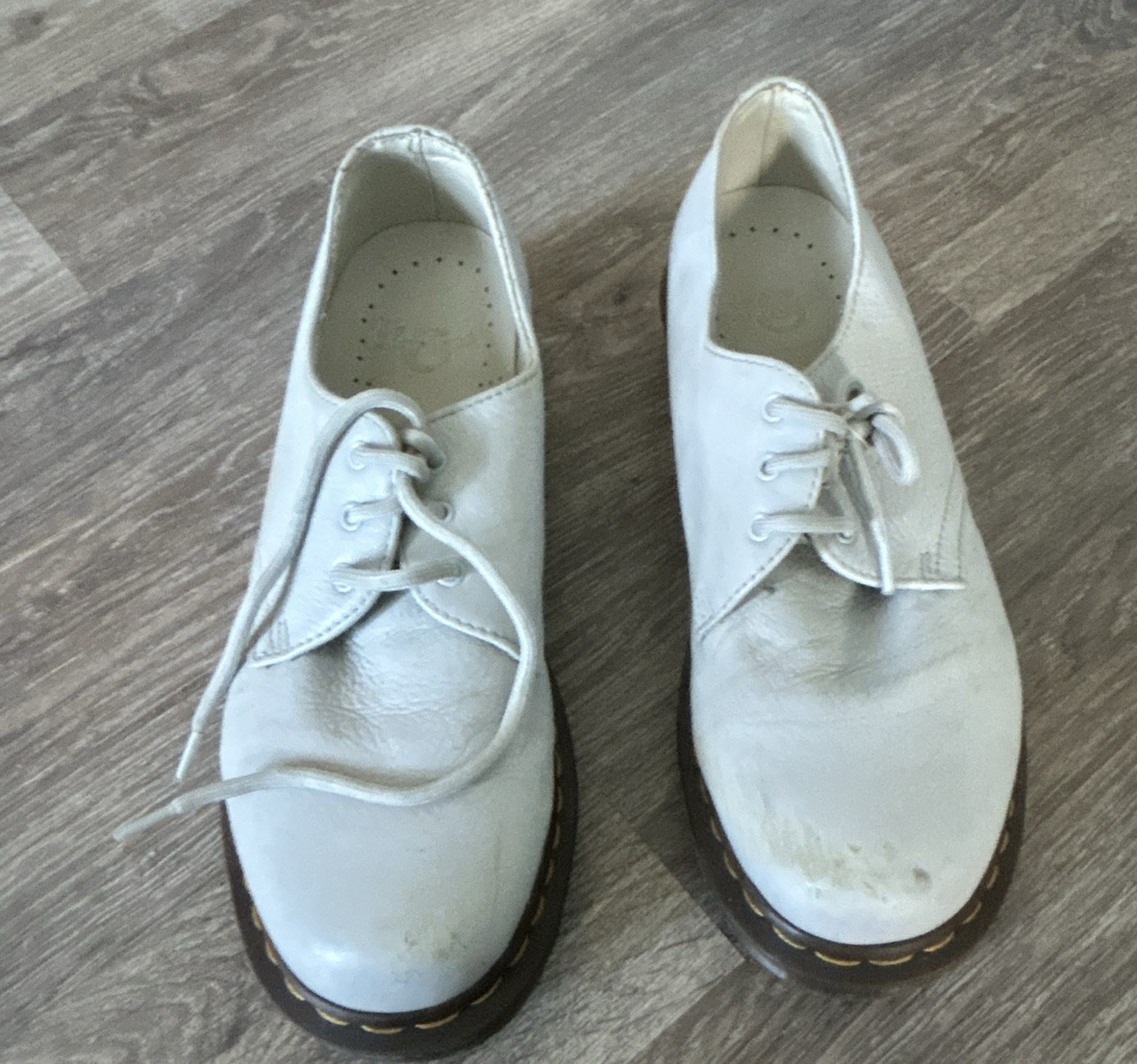 Dr. Martens White Leather Lace-Up Oxford Shoes Men’s US 9 UK 7 EU 41