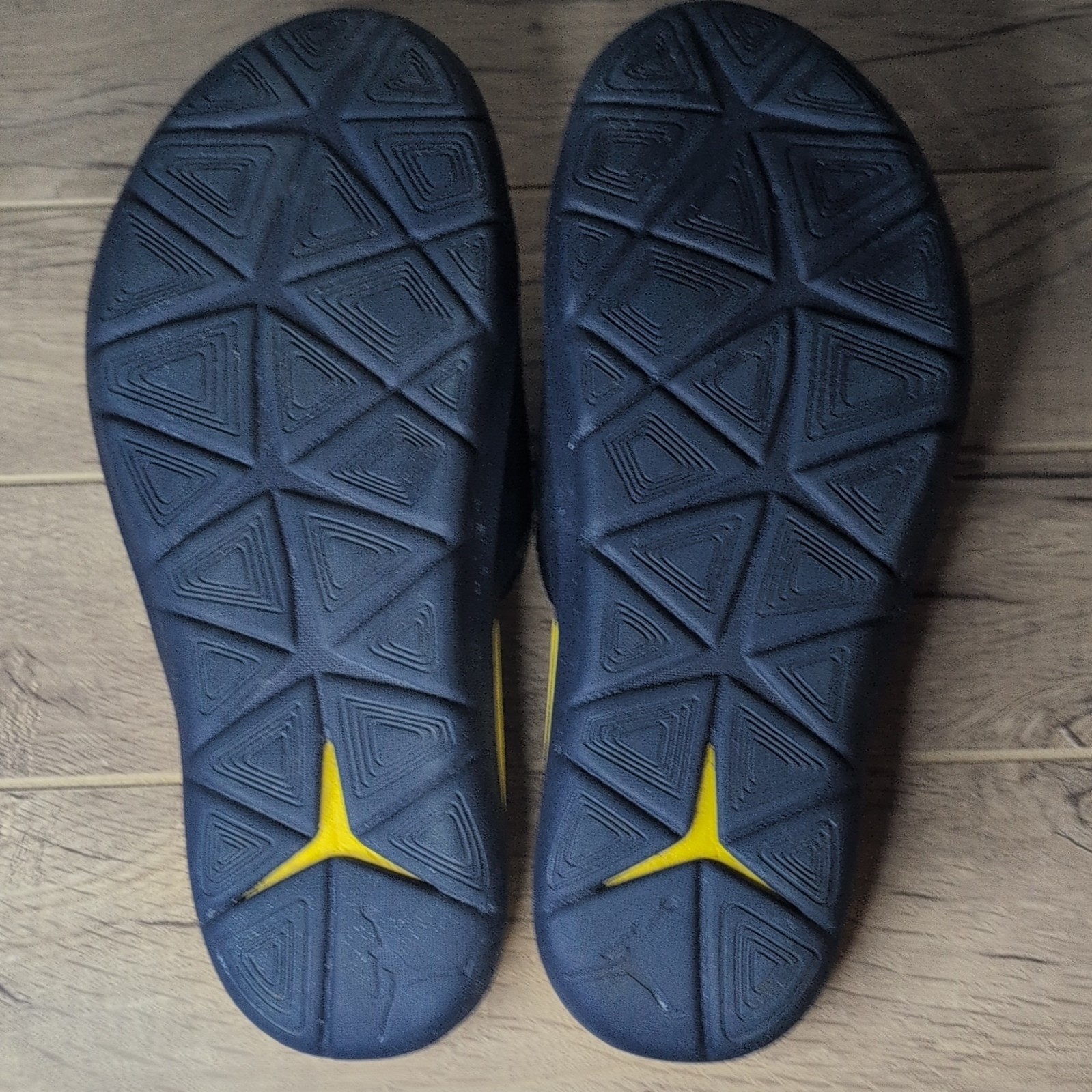 Jordan CT7039-407 Michigan Slide Sandals Blue/Yellow Logo Men’s US 10