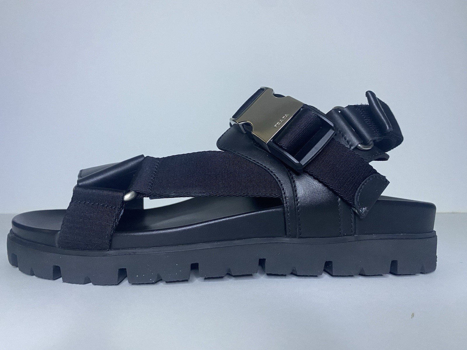 Men’s Size 9 US (8 UK) PRADA Montana Strap Sandals New In box Black