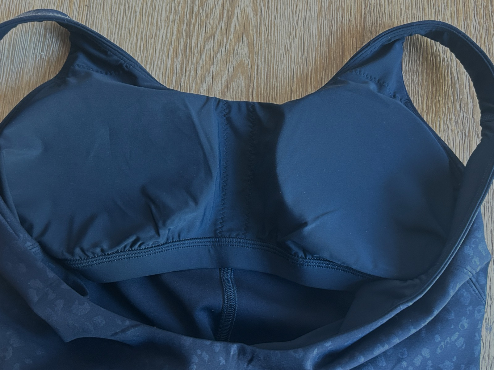 NWT lululemon Glow Up™ Tank Top Navy Leopard Polka Medium Support – Size 10