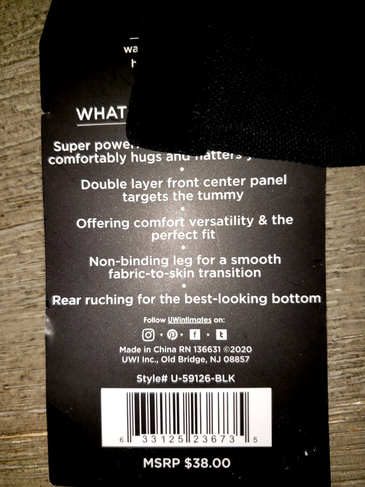 UNDER WHERE? NEW MEDIUM FIRM CONTROL SHAPEWEAR WOMEN NWT 38.00 MSRP BLACK