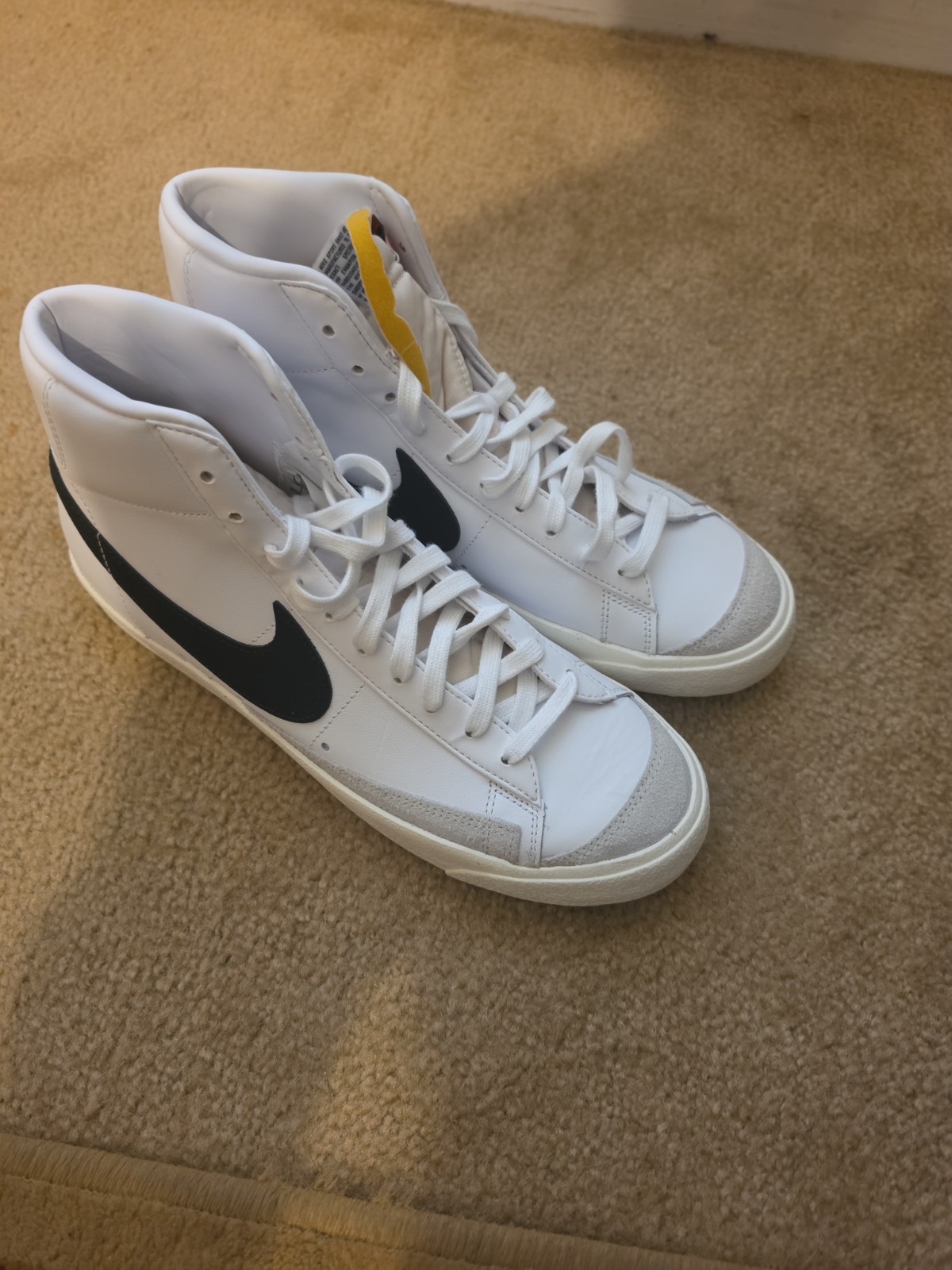 Nike Blazer Mid 77 Men’s 11.5 Shoes Vintage Retro Style BQ6806-100 White Black