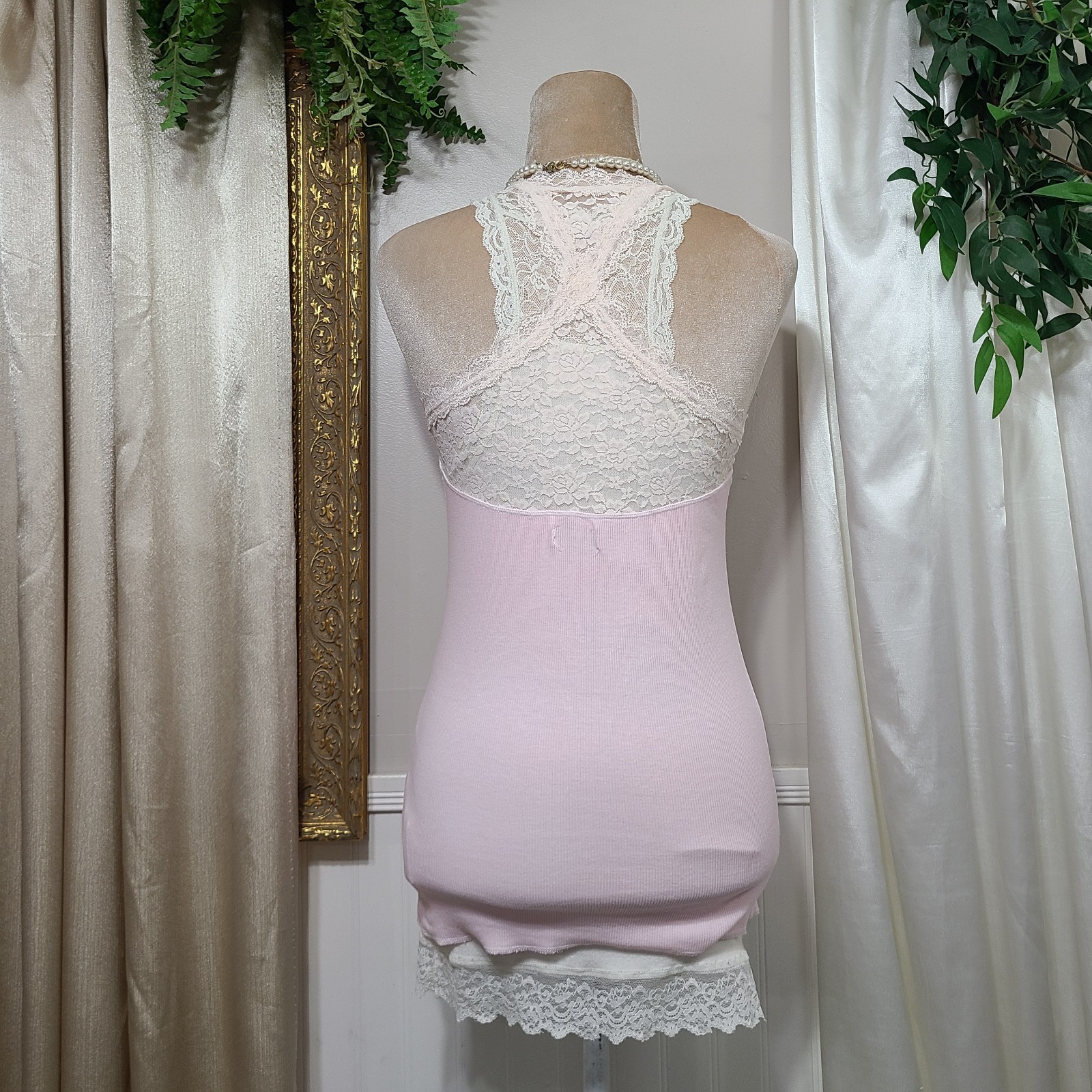 ♡ Y2K ♡ Abercrombie And Fitch Baby Pink Lace Razorback Cami Tank Top Vintage