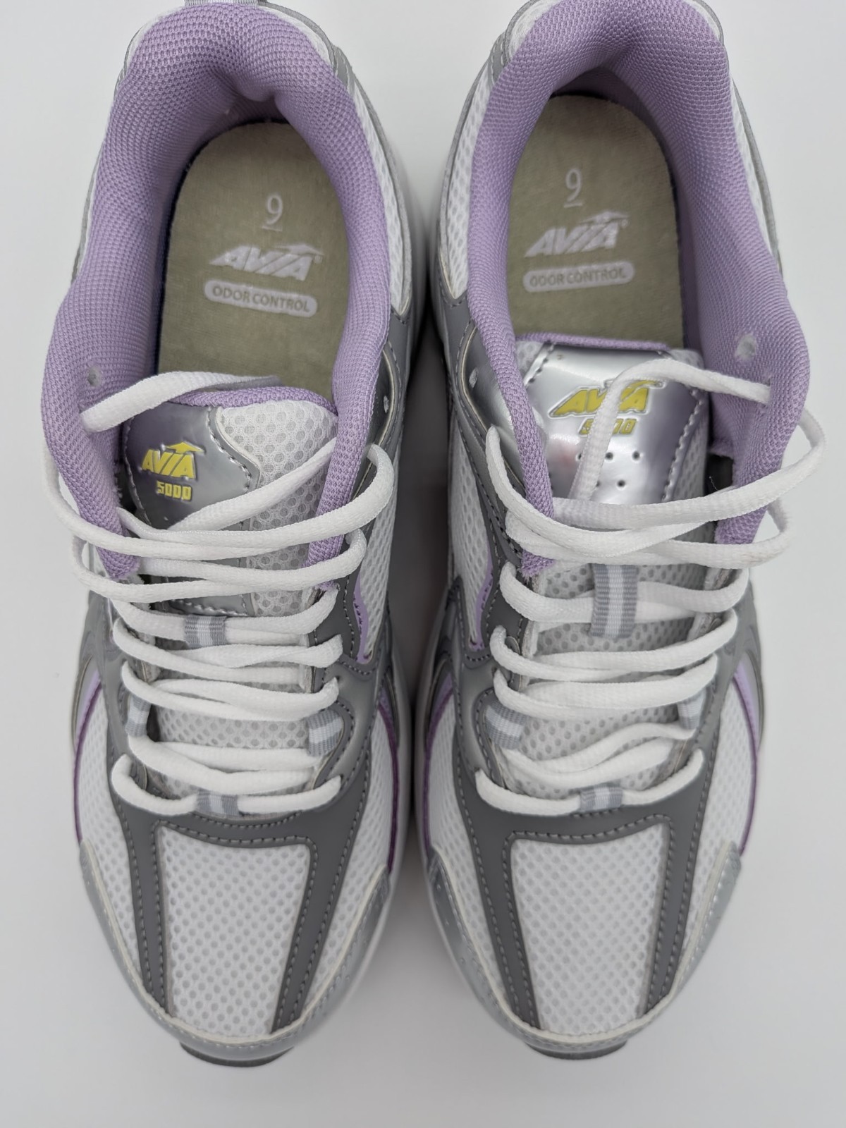 Brand New NWT/Avia Women’s Size 9 Athletic Sneakers (Gray/Silver/Purple Lavender