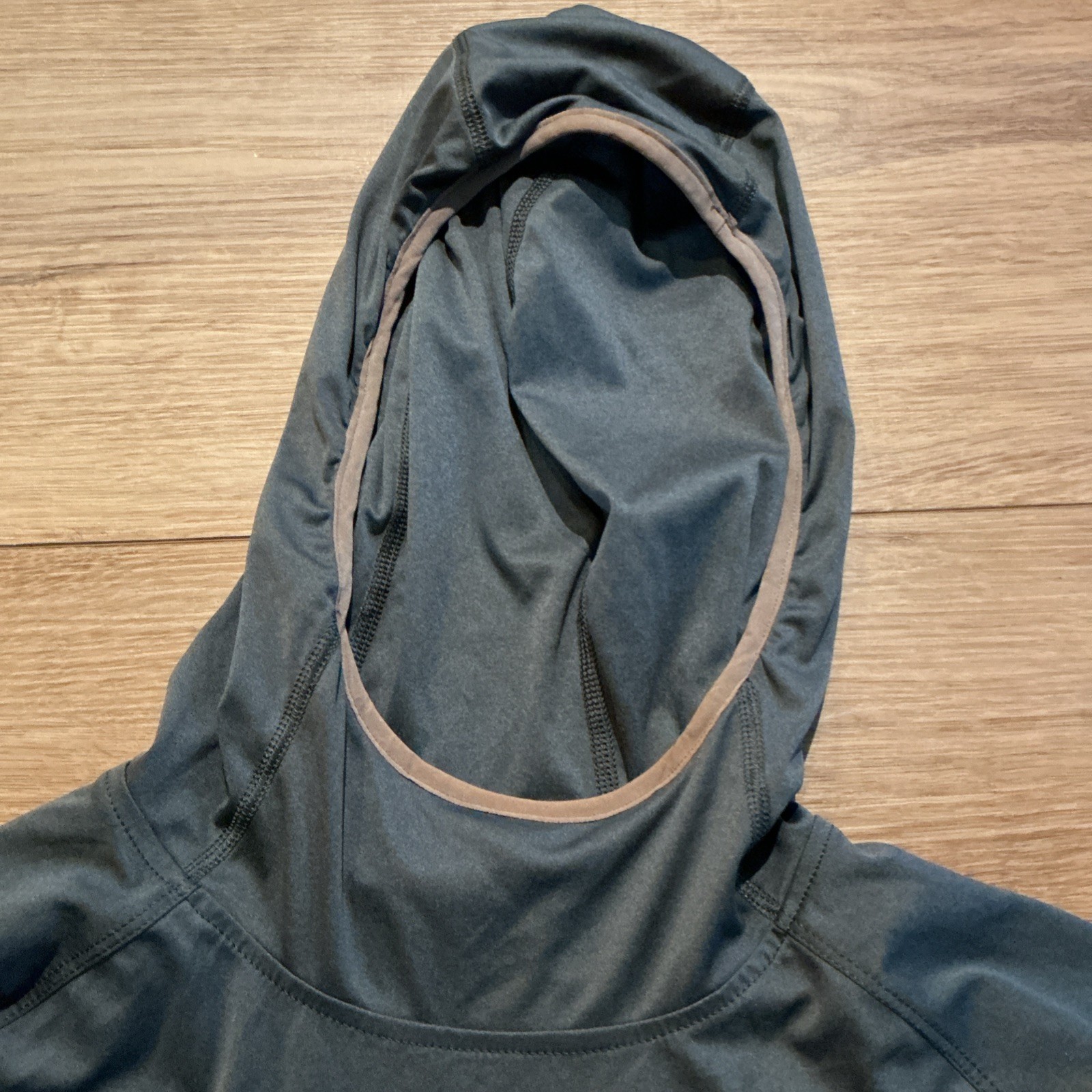 Truewerk B1 Sun Hoodie Mens XL Gray Lightweight Moisture Wicking Pullover