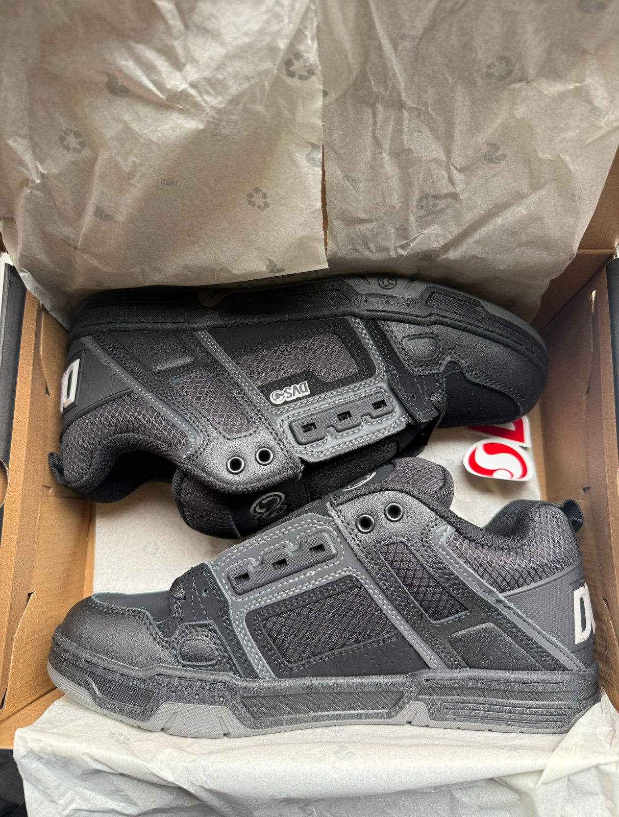 DVS Comanche – BLACK/CHARCOAL – (NEW/ALL SIZES)🖤