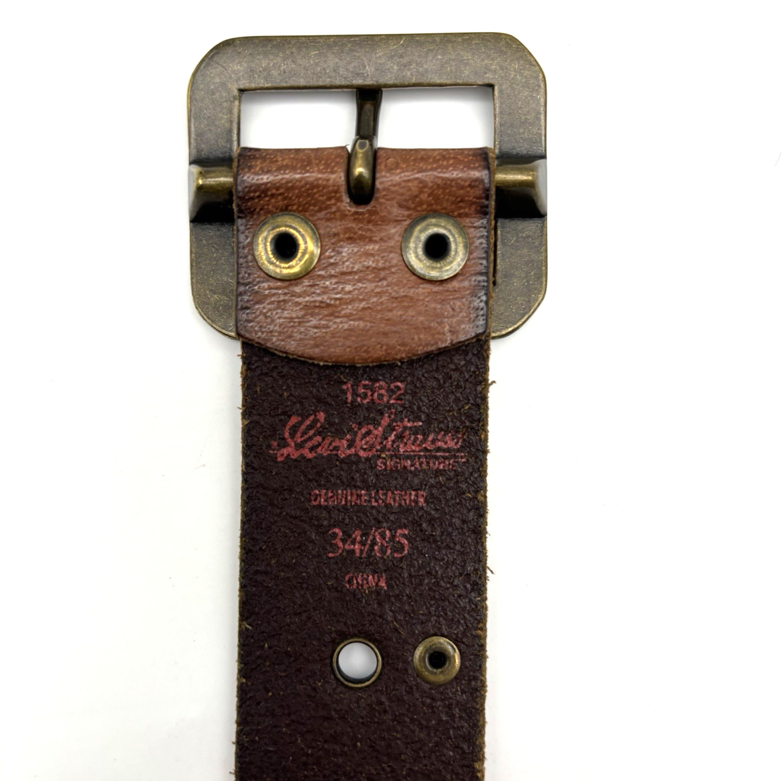 Vintage Y2K Levi’s 1582 Brown Antiqued Leather Studded Grommet Western Belt 34