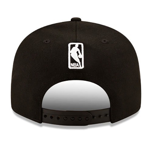 New Era New York Knicks 920 Beige Strapback Hat NBA League Adjustable Dad Cap