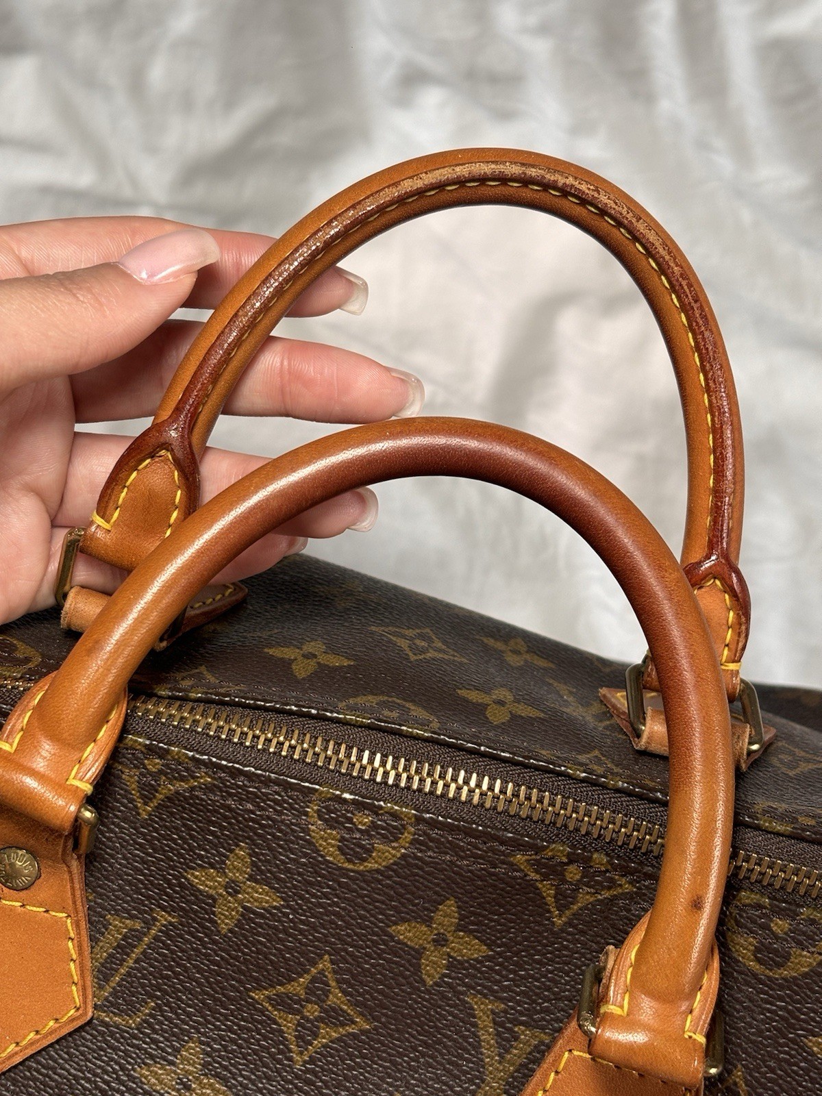 Vintage Louis Vuitton Monogram Speedy 35