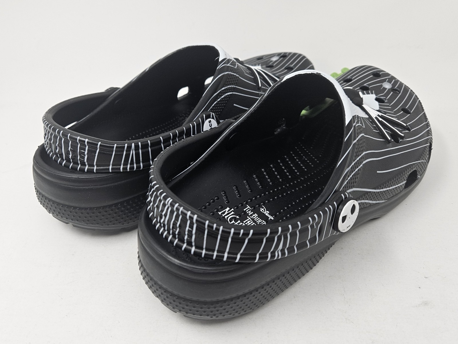 Crocs Classic Sandals, Men’s Nightmare Before Christmas, Black, 208275, NEW!