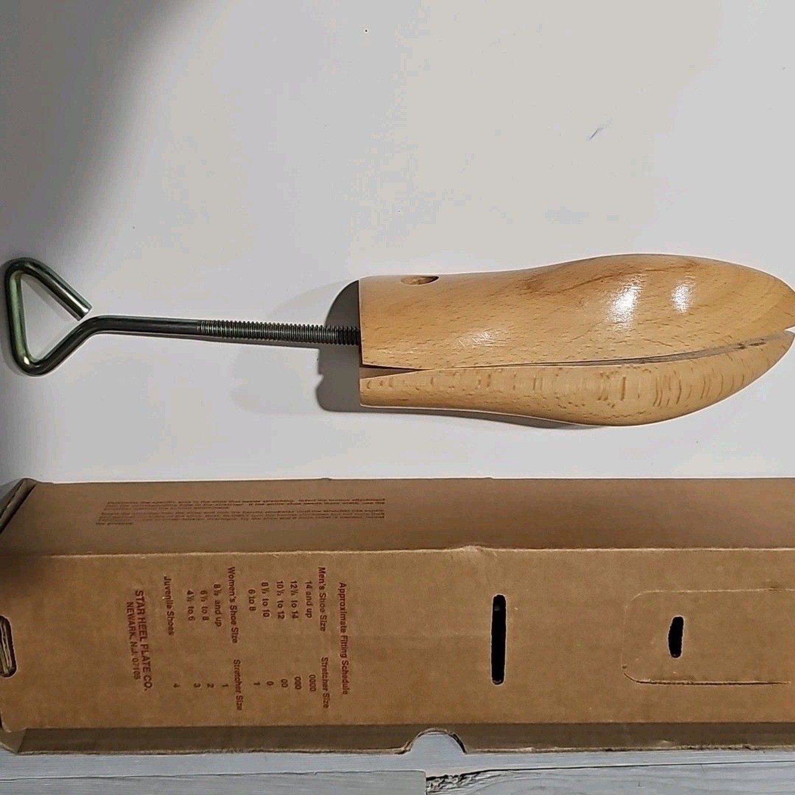 NIB Ralyn Professional Wooden Shoe Stretcher For Bunion Problems / Problem Feet