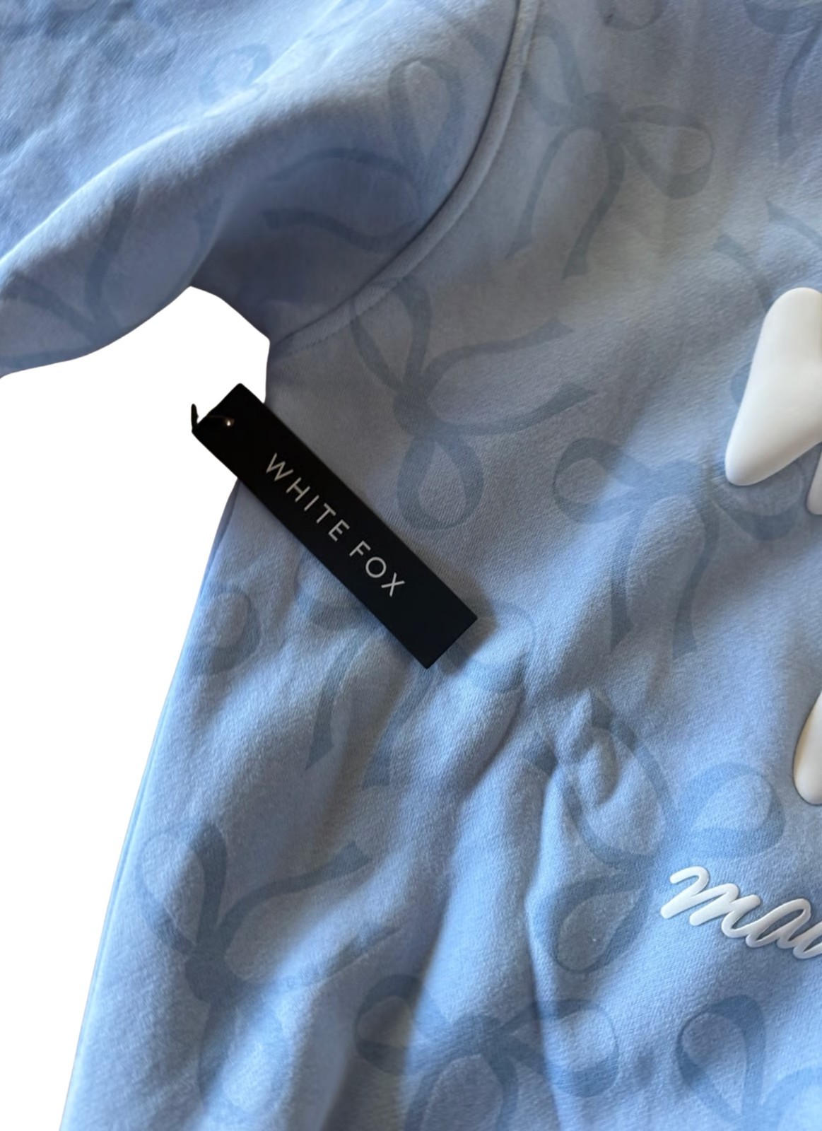 NWT White Fox Vol.1 Hoodie Offstage Printed Oversized Hoodie Blue Bow EXDAL22674