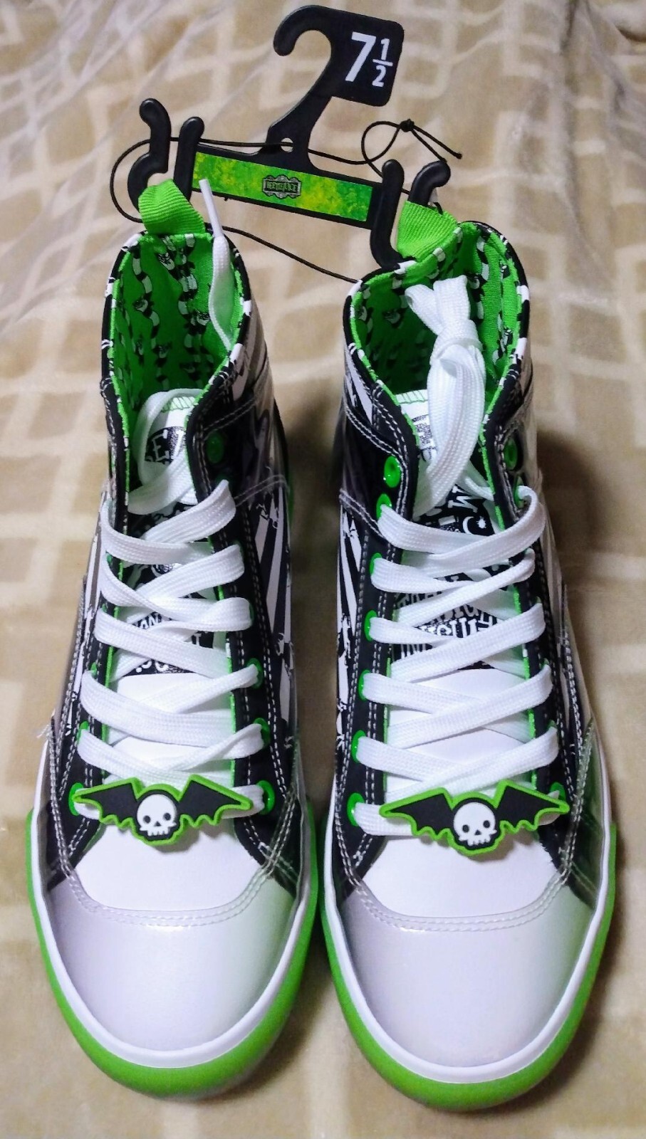 Women’s Beetlejuice Shoes – Ground Up Women’s Size 7 1/2 NEW It’s Show Time!