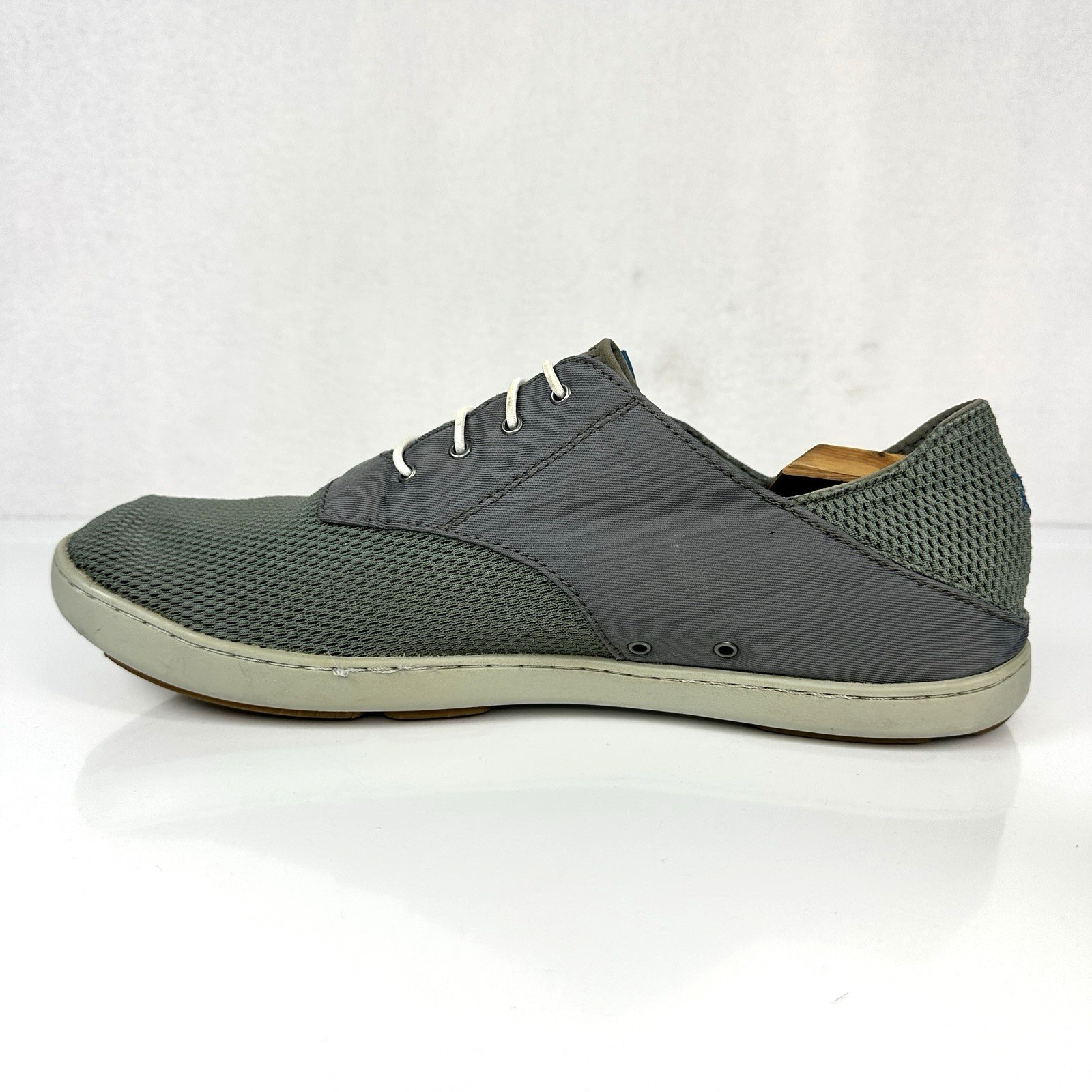 Mens OluKai Nohea Moku Casual Shoes Low Top Sneakers Gray Size 11 Comfort