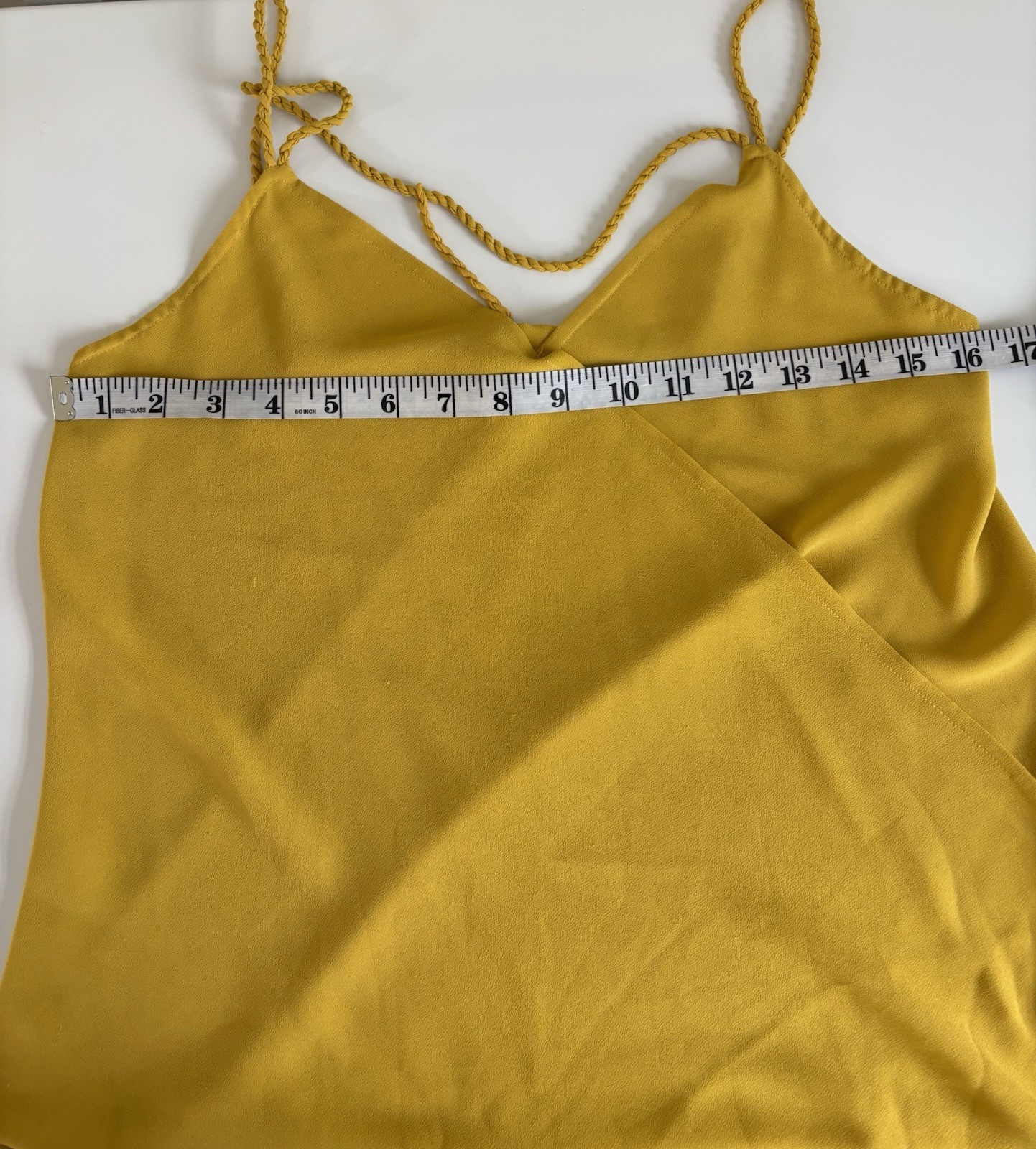 Naked Zebra Yellow Solid Chiffon V-Neck Sleeveless Cami Tank Top Size S