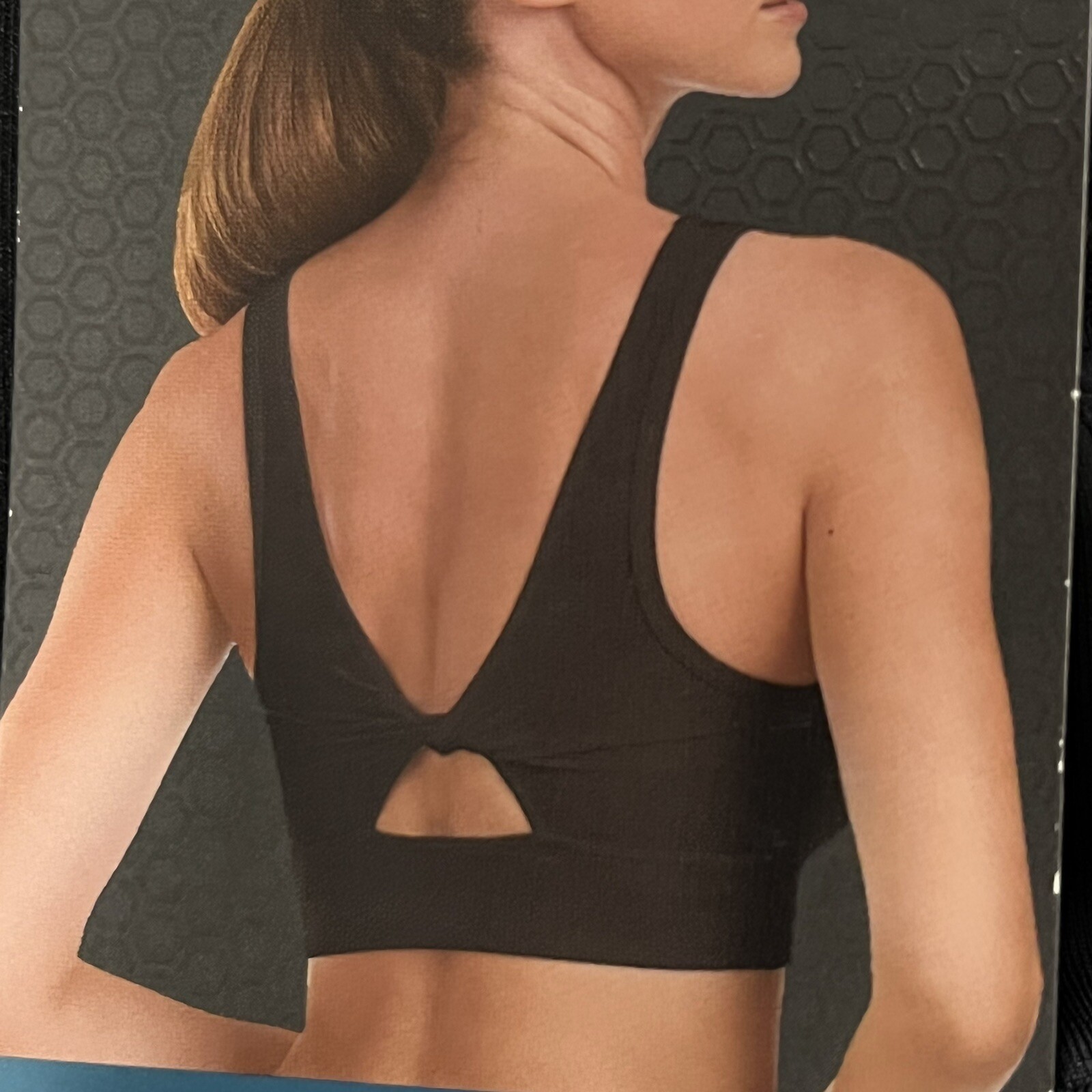 Avia Womens Activewear Sport Bra Size S-L Multicolor Twist Back Low Support
