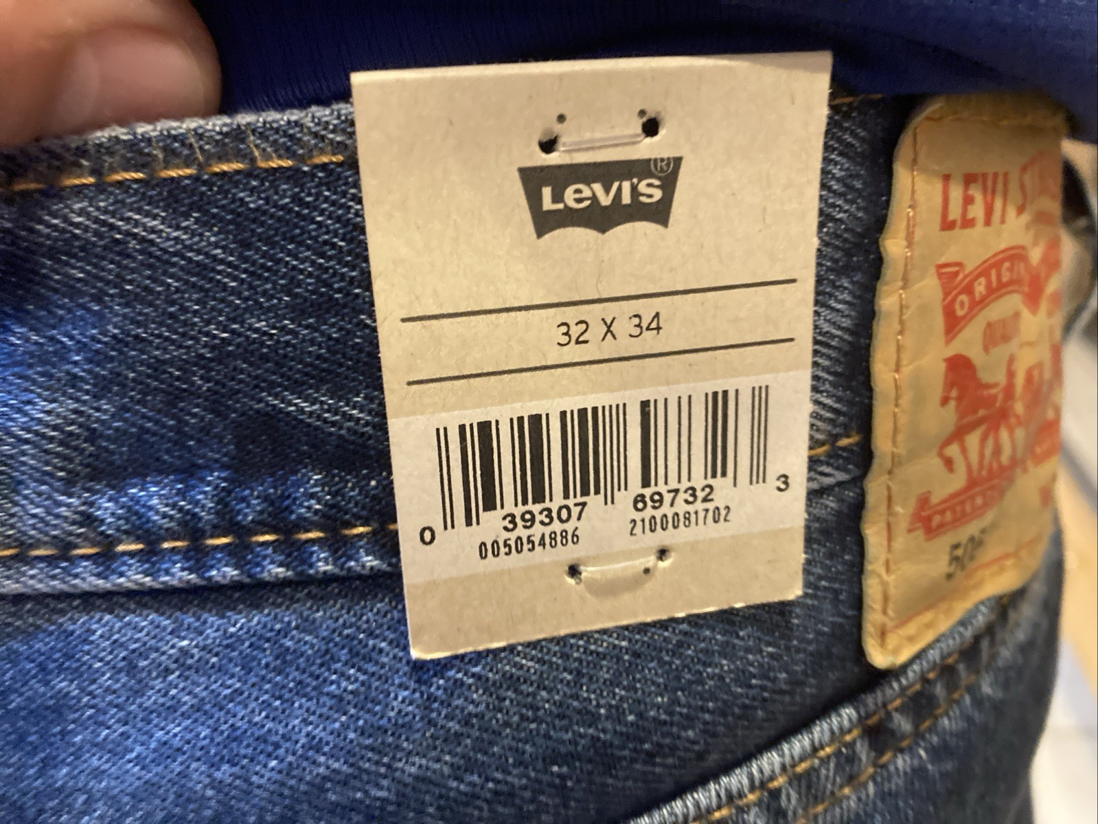 Mens SIZE 32W 34L Levi’s 505 Dark Stonewash Regular Fit Straight Leg 100% Jeans