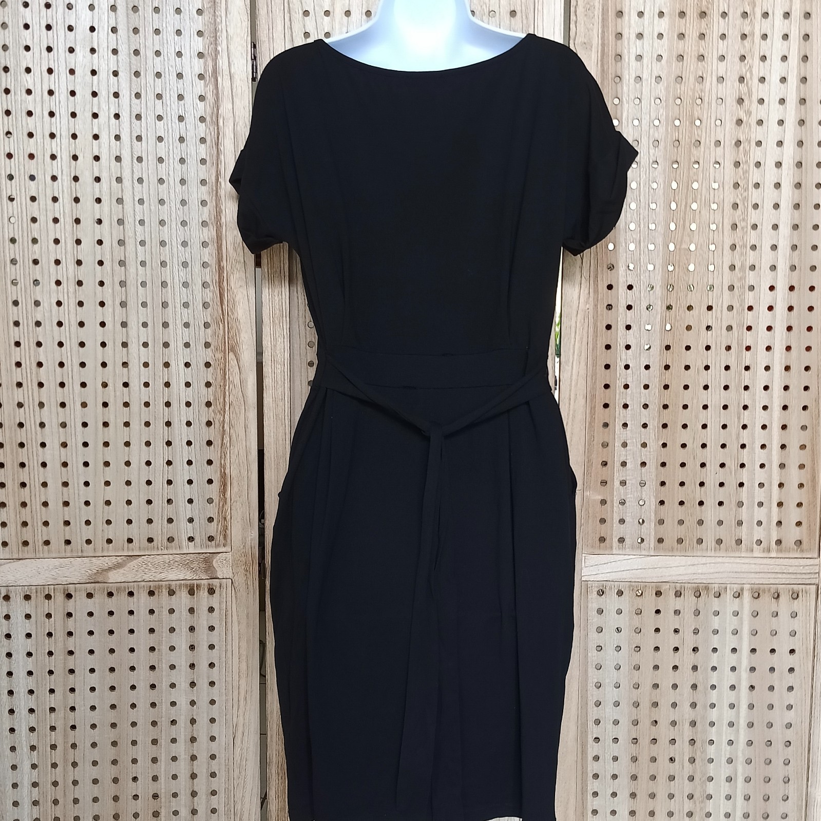 Fashion Womens Minimalist Black Dress Large Short Sleeve Stretch Tie Back Casual