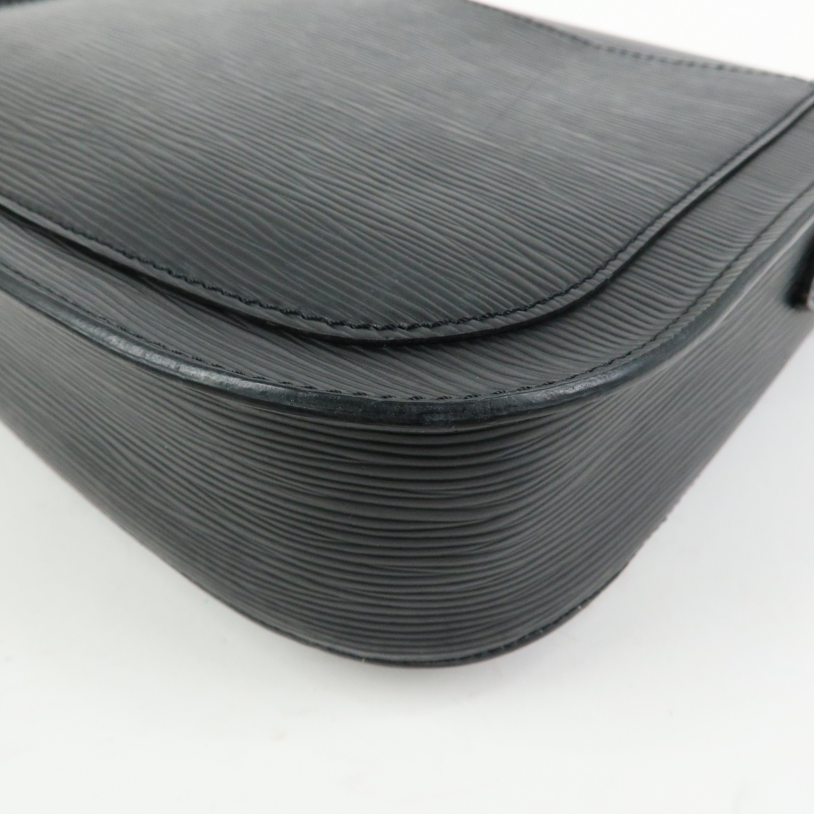 Louis Vuitton Epi Saint Cloud Shoulder Crossbody Bag Noir M52192 Auth Used F/S