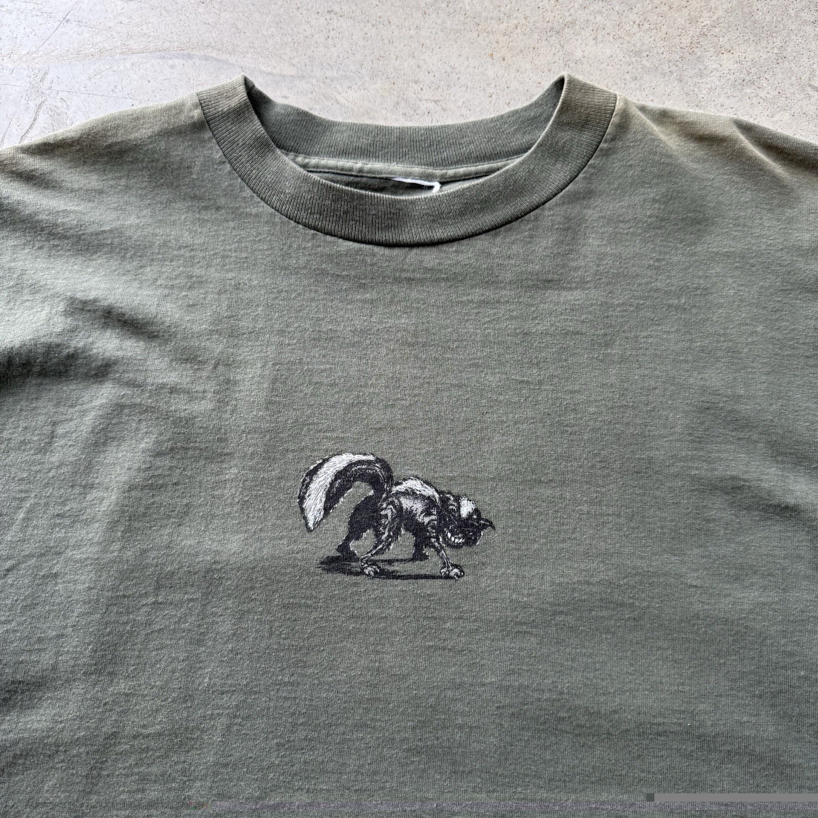 Vintage 90’s Skunk Board Company Skate Brand Skater T-shirt Size XL Obscure Rare