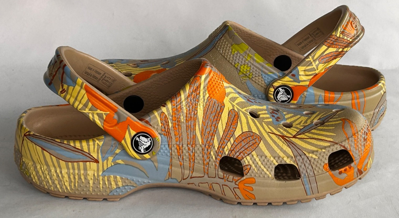 CROCS CLASSIC RETRO RESORT CLOGS Floral Multi Slip On Comfort Shoes W 8 M 6 EXC!