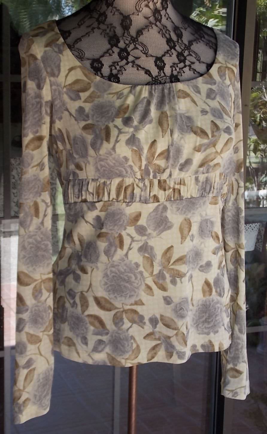 Empire Waist Long Sleeve Lined Axcess Blouse Sz. M