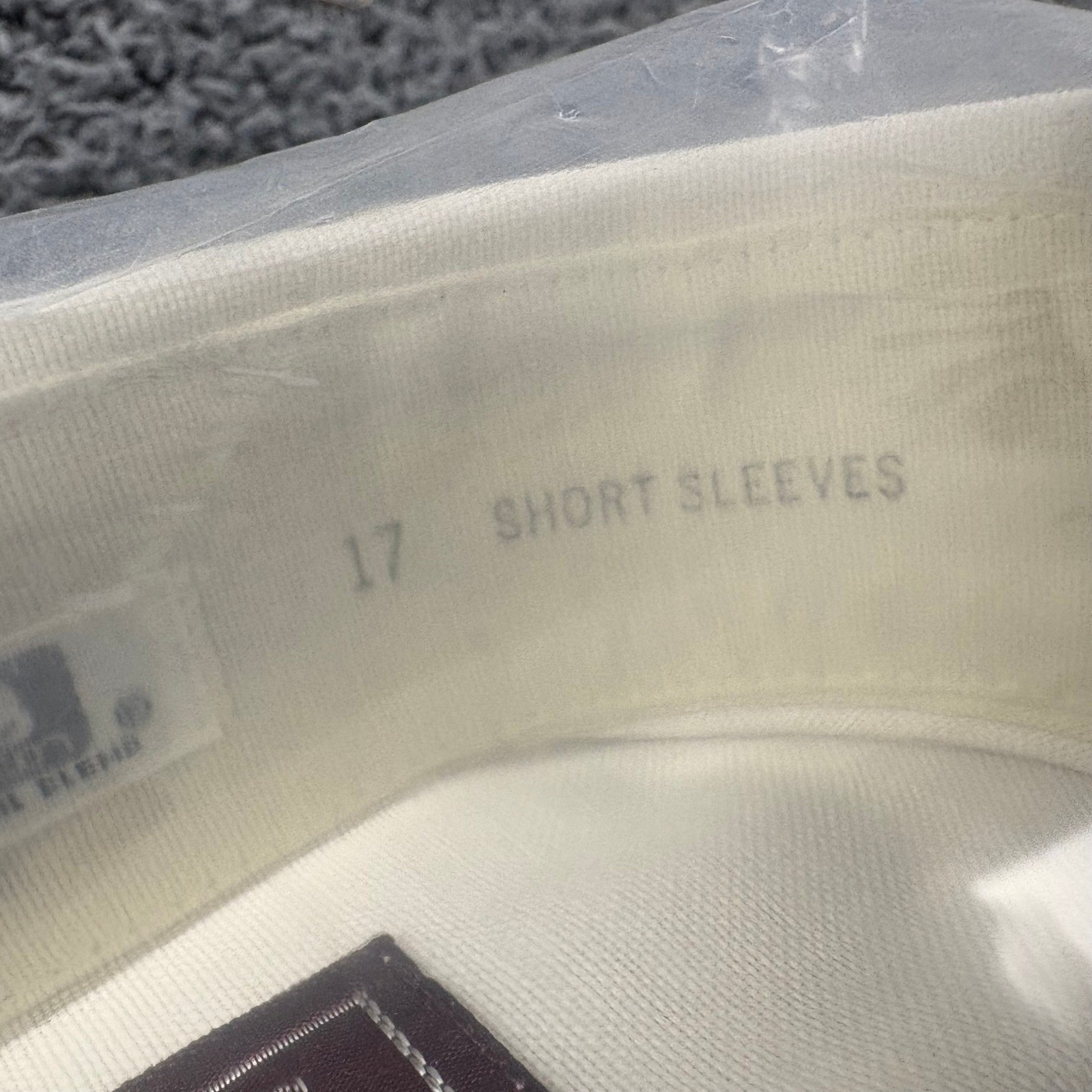 Anthony’s Nofade Natural Blend Oxford Men’s Short Sleeve Shirt – Size 17