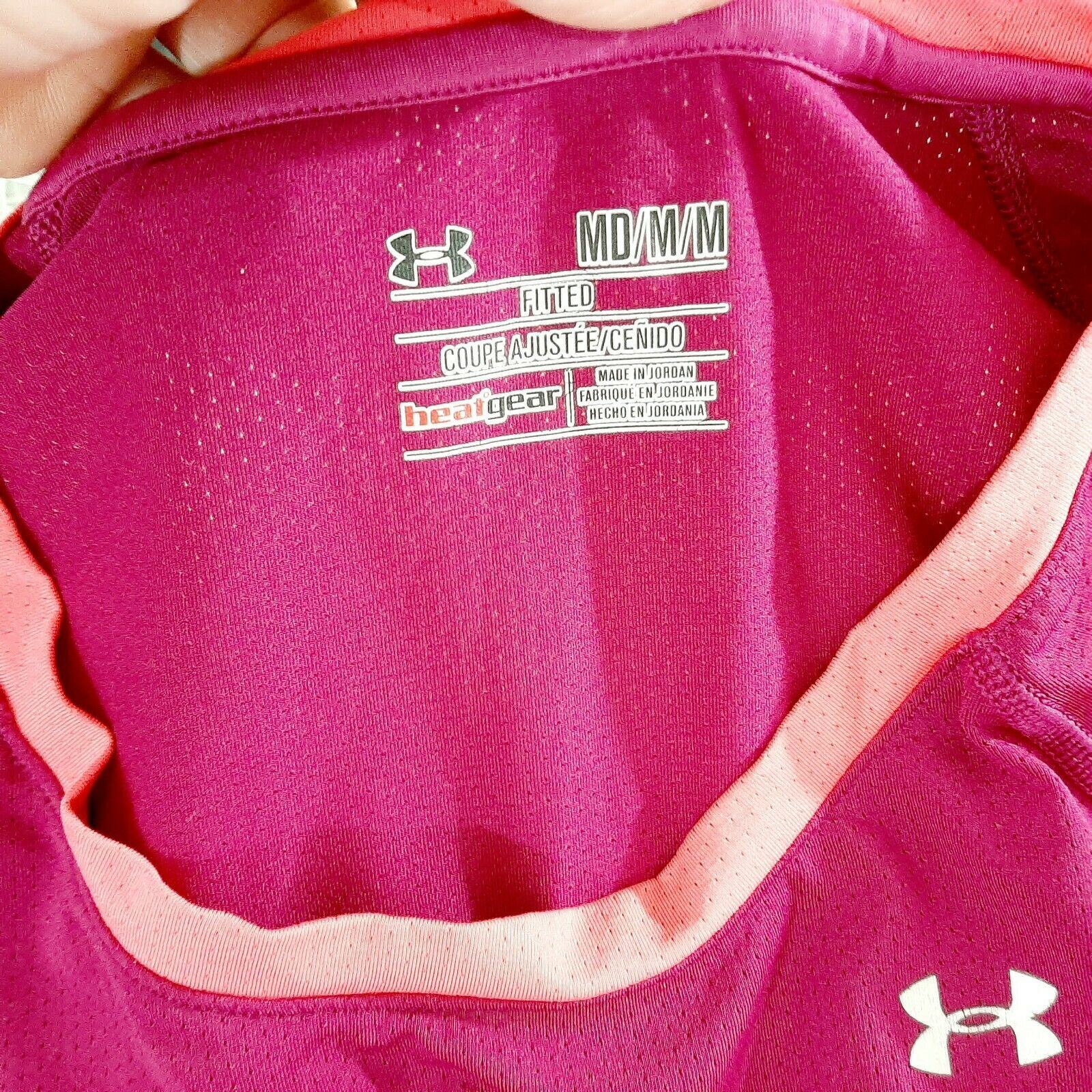 Under Armour Fitted Women’s Athletic T-shirt Size Medium Purple TA1