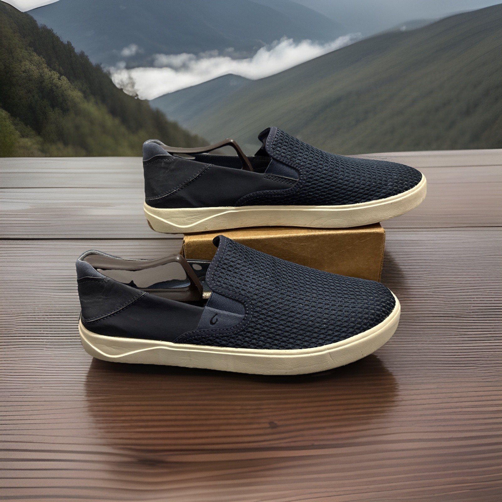 OLUKAI Lae’ahi Mens 9.5 Navy Blue Slip- On Casual Mesh Sneaker Shoe