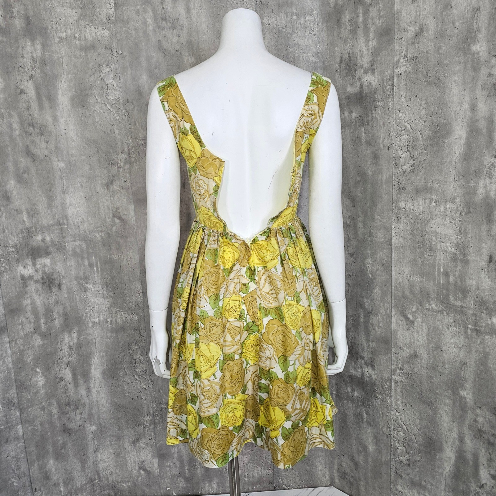 Vintage 50s 60s Melinda California Yellow Rose Floral Sundress Fit Flare Flirty
